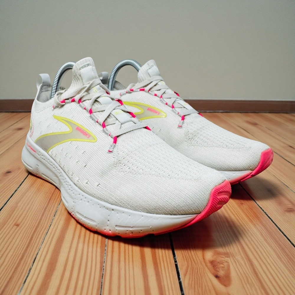 Brooks Glycerin Women's size 8 White & Pink Running Sneakers with Yellow Accents